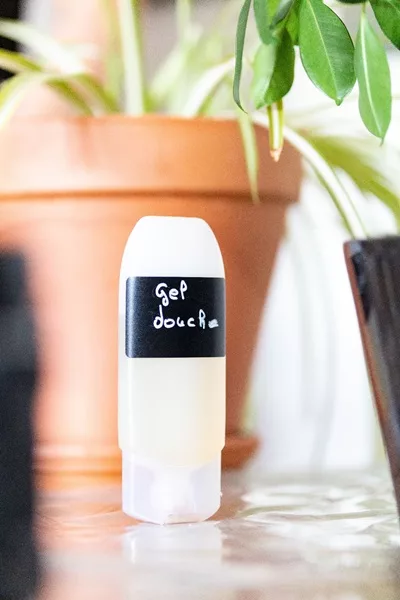 Un gel douche entièrement naturel fabriqué en DIY.