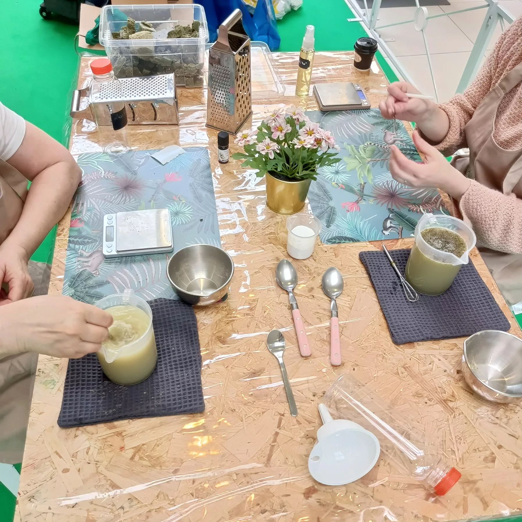 Atelier solidaire Eco-Actitude, atelier lessive