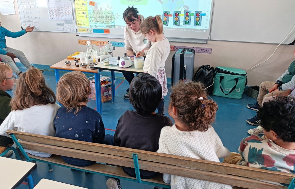 Animation atelier DIY à l'école de Colombes