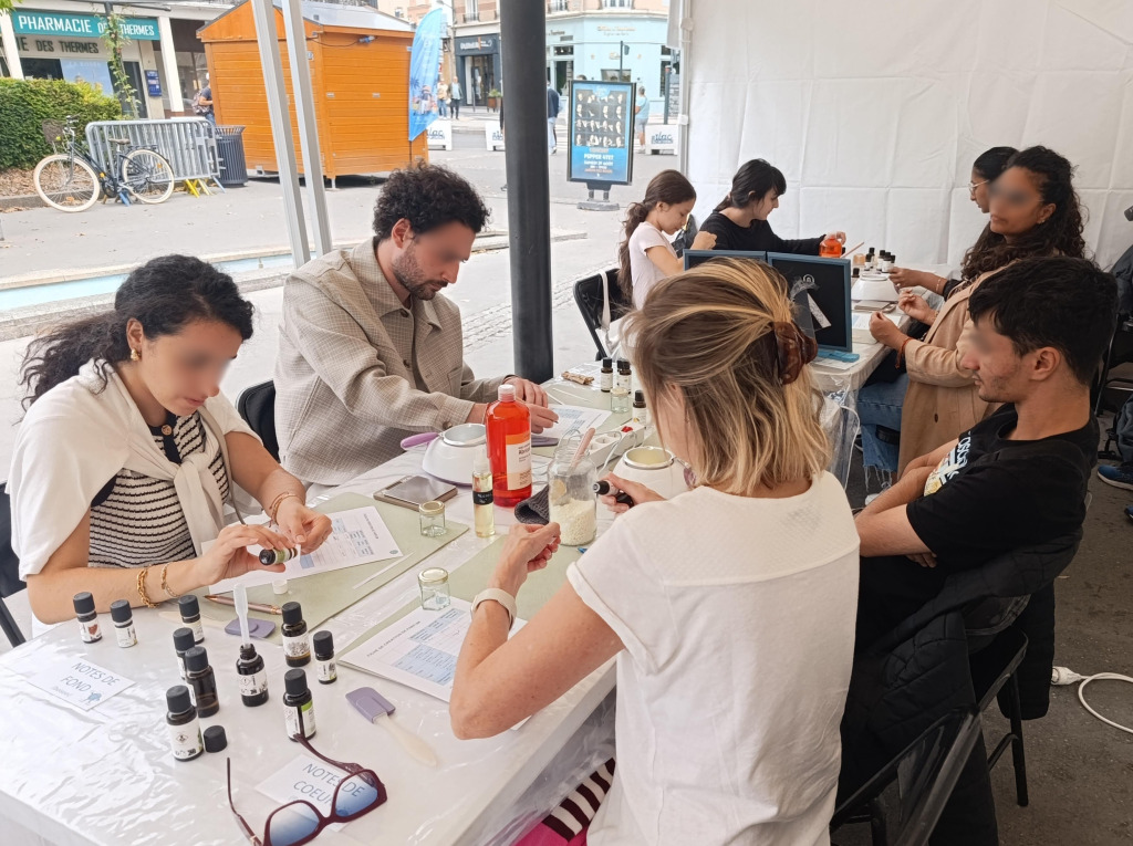 Atelier semaines développement durable - création d'un parfum solide