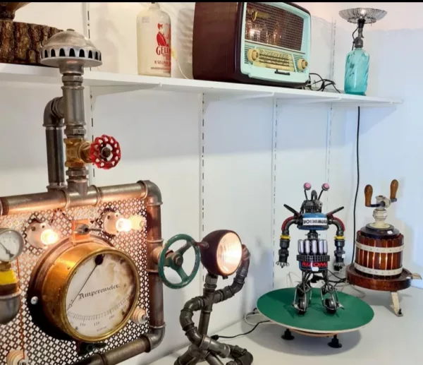 Lampes upcyclées créées par la ressourcerie IMAJ